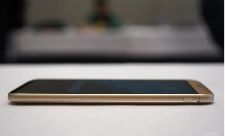 LG G6将于3月10日发布 18:9屏幕比例_资讯_手